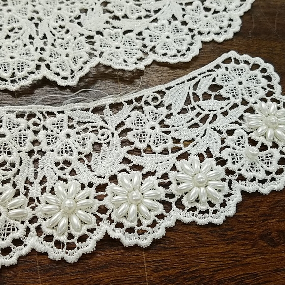 Vintage Lacy Pieces  - 
Collars Partially Beaded - Picture 2 of 2